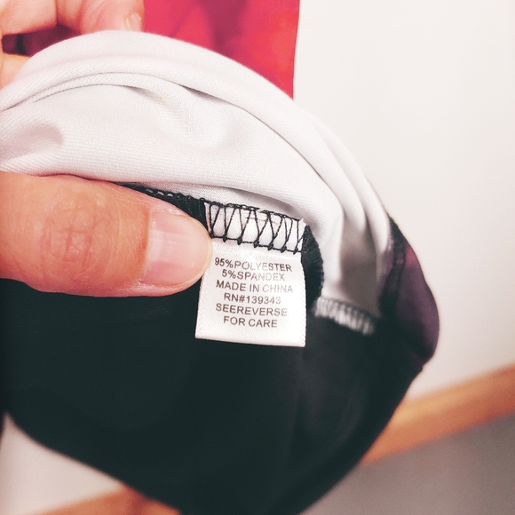 NWT Graphic Print Scoop Neck Mini Dress Size XL - Picture 9 of 10